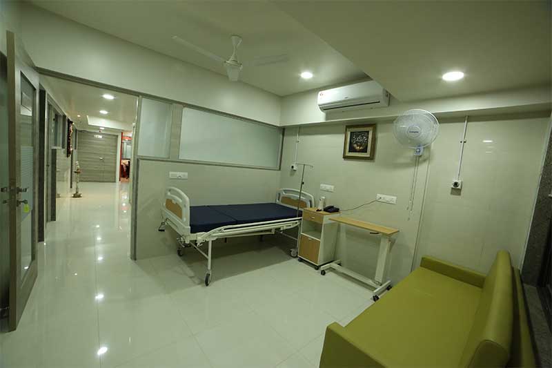 Hernia Surgeon In Ahmedabad